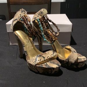 Animal /Bohemian beaded design heel. Size 7. A Delicious design